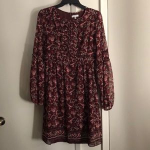 Long sleeve printed Max Studio Dress